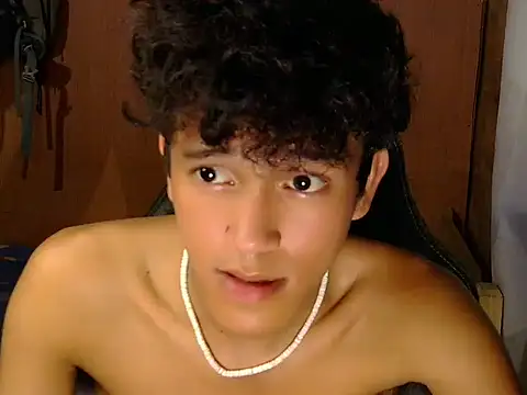 hugekenbigcock live sex cam