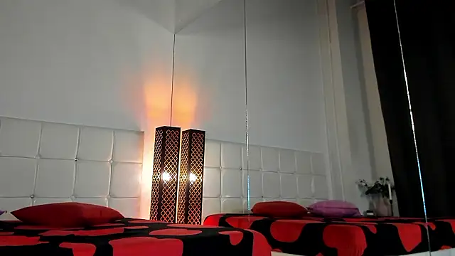 AmiraRees's cam snapshot