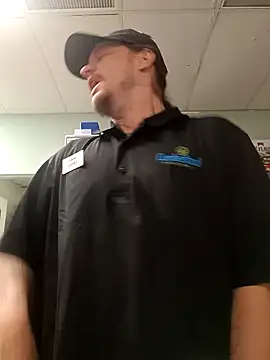 ChuckyyDee live sex cam