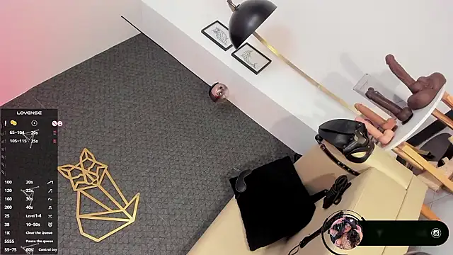 Katia_fire's cam snapshot