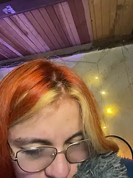 Sophia_Weest99's cam snapshot