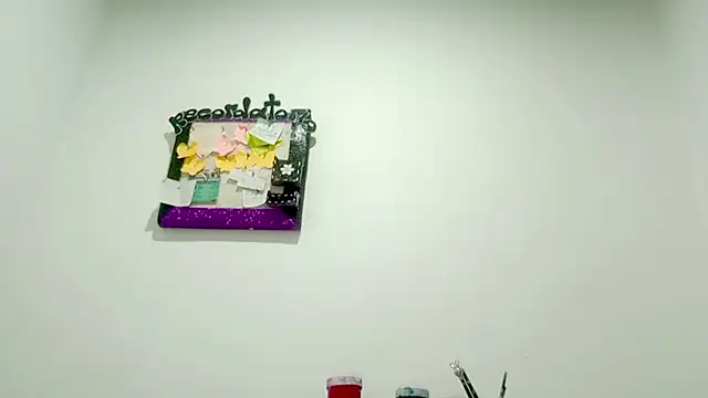 PetiteIvoryQueen19's cam snapshot