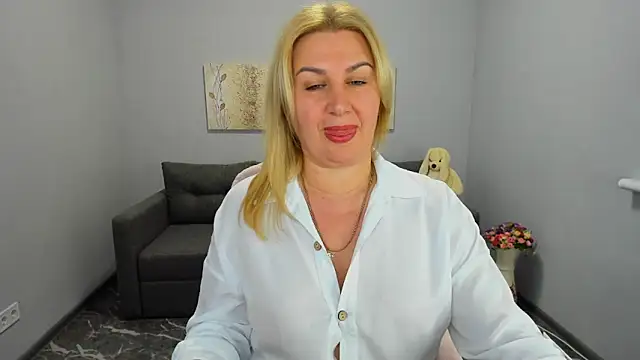 Lili_Crossi's cam snapshot