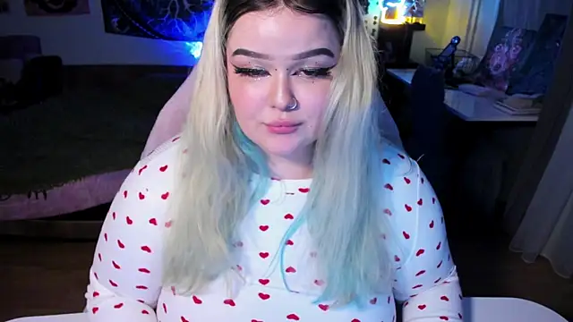 _CandyM1lky_'s cam snapshot