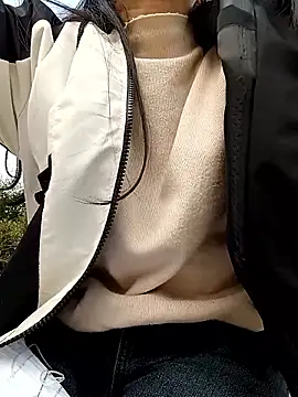 emaame68's cam snapshot