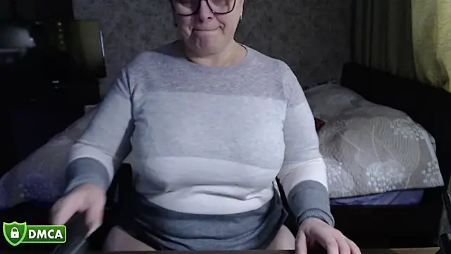 BrandiOhNight's cam snapshot