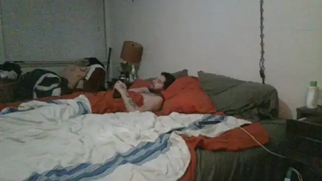 Redriddinghood8's cam snapshot