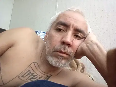 Xoc8_'s cam snapshot