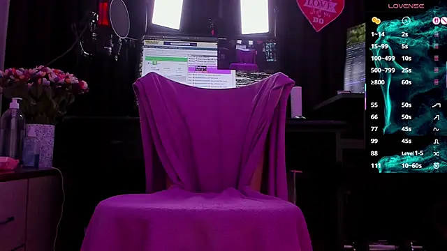 Raissa_sky26's cam snapshot