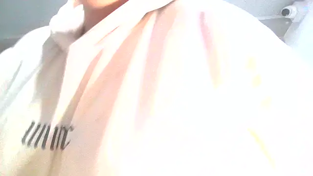 Hailey_Curvy's cam snapshot