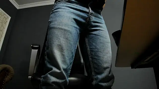 BrianHunts's cam snapshot