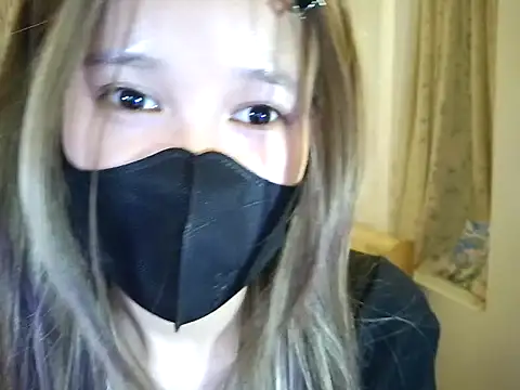 maomi_1yi's cam snapshot