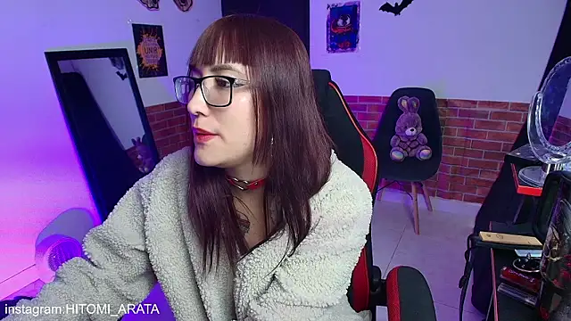 hitomi_arata's cam snapshot