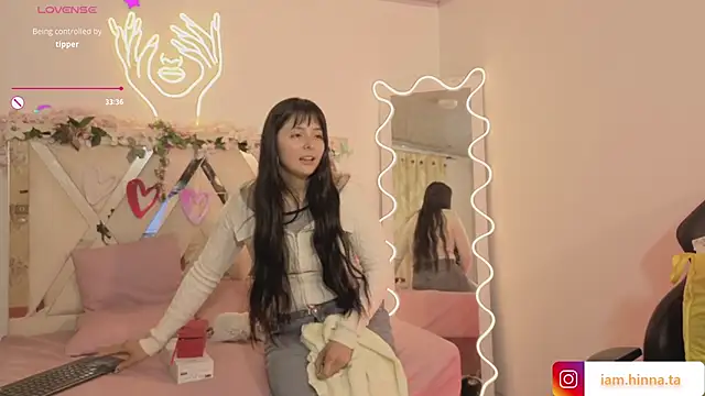 hina_tay's cam snapshot