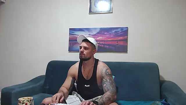 Tiberius_hunk live sex cam