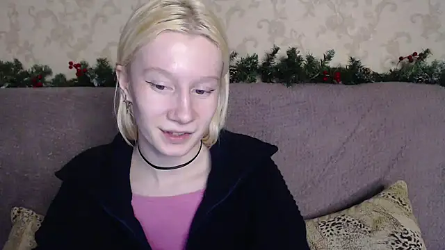 EnigmaSee's cam snapshot