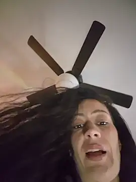 YourPlayfulCouple live sex cam