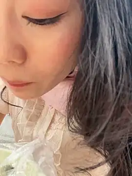 ella-ys live sex cam