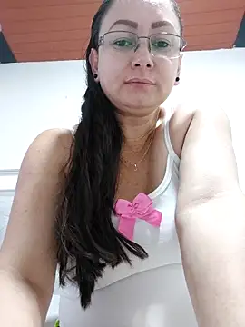 milly_sanchez live sex cam