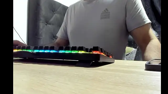 coolfriki's cam snapshot