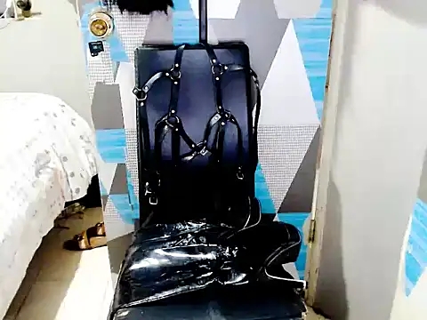 Savannah_Cock's cam snapshot