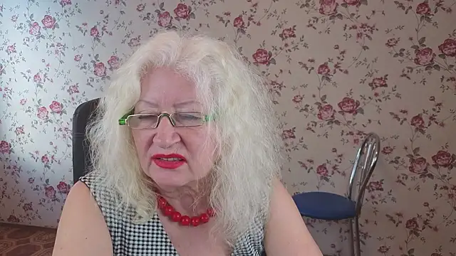 Maya_Mayflower's cam snapshot