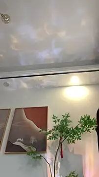 zhizhinaigai's cam snapshot