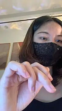 zhizhinaigai's cam snapshot