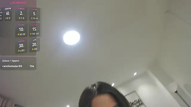 Karliie_kloss_'s cam snapshot