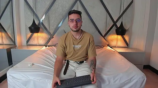 Ethan_Greys live sex cam