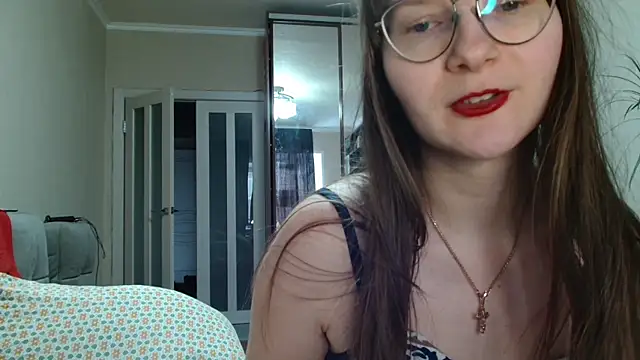 KiraGoldens's cam snapshot