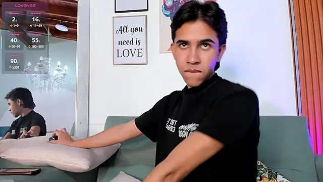 JoshuaSanzz's cam snapshot