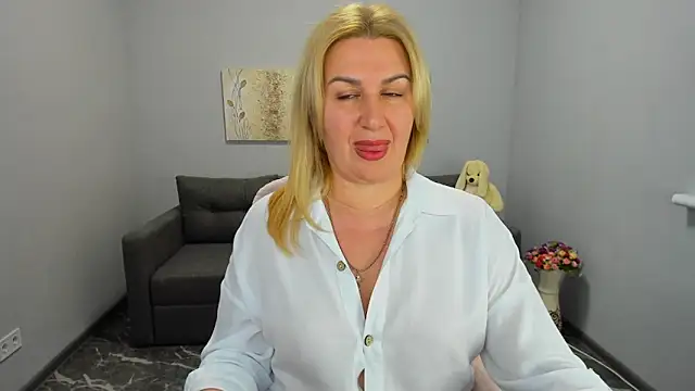 Lili_Crossi's cam snapshot