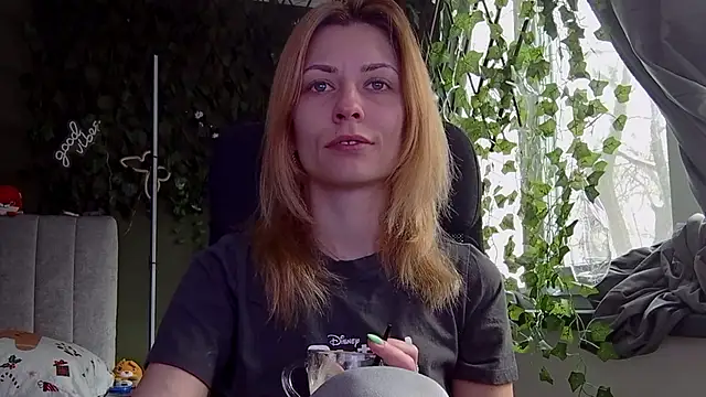 karo123421's cam snapshot