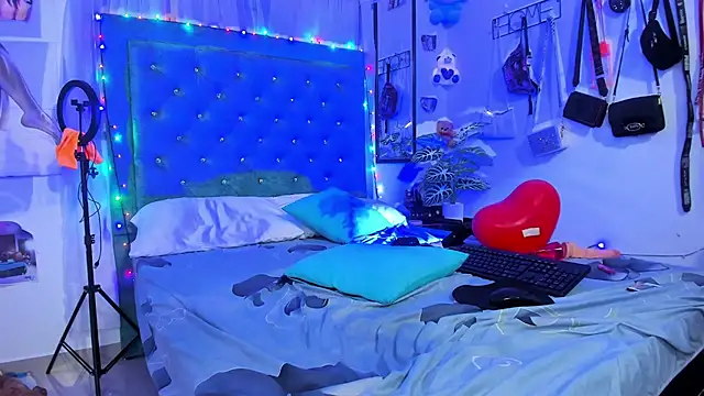 Rihanna_hotx live sex cam