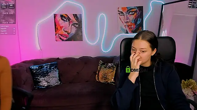 eva_smiith_'s cam snapshot