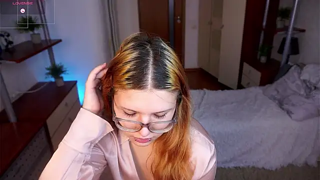 VerniceEngelking's cam snapshot