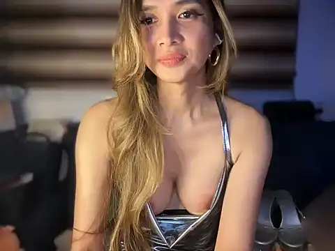 Bigsurpriseforyoux's cam snapshot