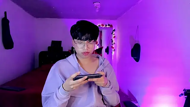 AnggelONfiree's cam snapshot