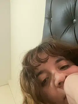 Bombon_ok's cam snapshot