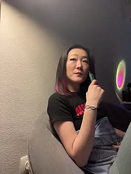 AikoYamada live sex cam