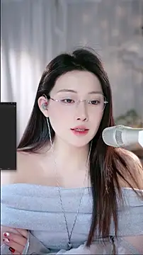 Dou-Dou-er's cam snapshot