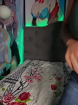 Im_Little's cam snapshot