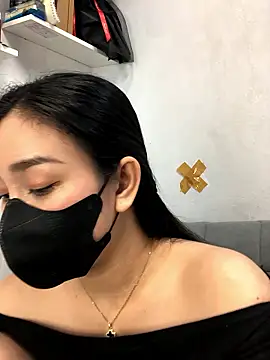 Ngan_Chubby live sex cam