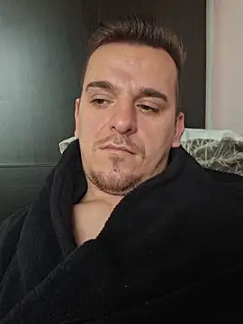 Huge_cock22cm's cam snapshot