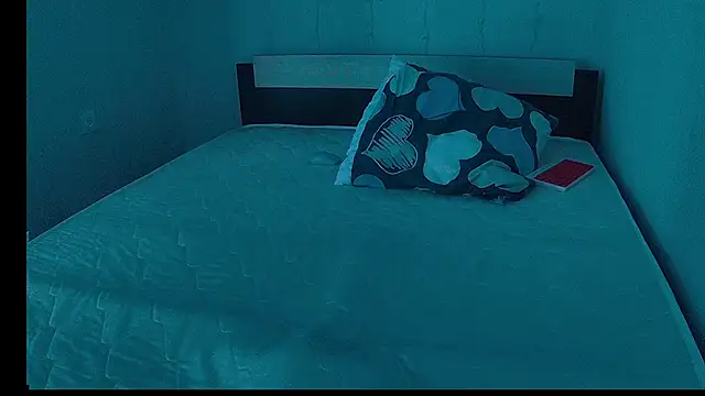 Snow-Bars77's cam snapshot