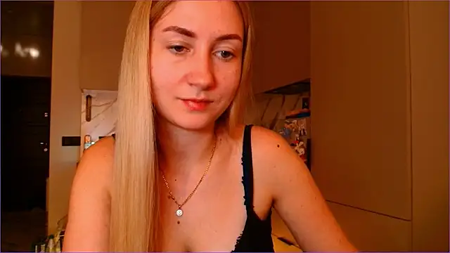 BluueSilk's cam snapshot