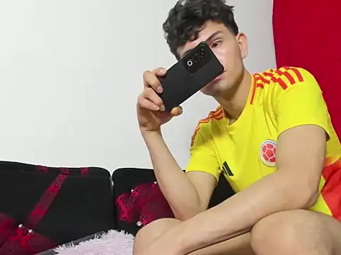 camilo_model's cam snapshot