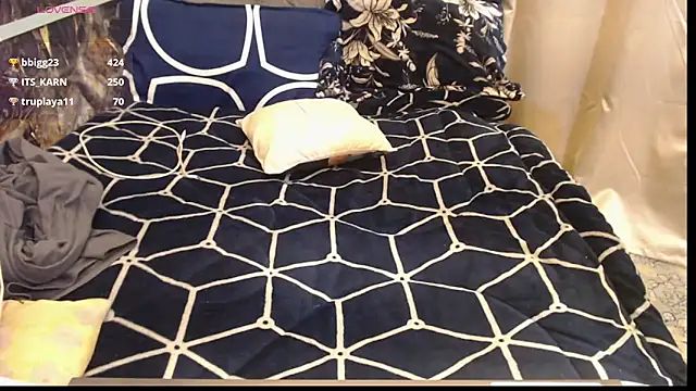 sexyrihana1's cam snapshot