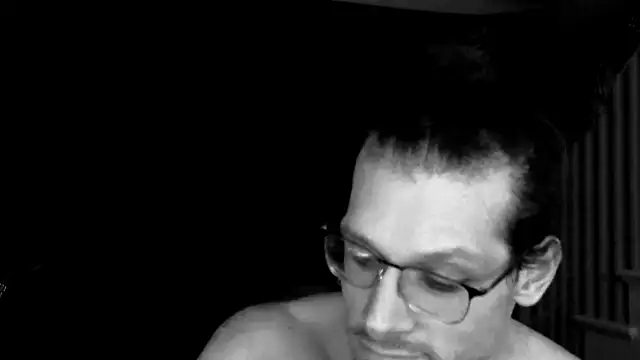 MasterDaddyCool's cam snapshot